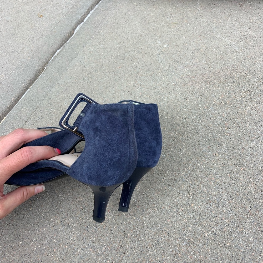 Suede navy heels